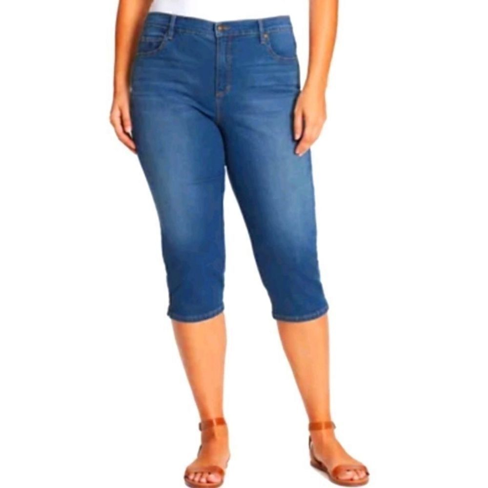Gloria Vanderbilt Slimming Effect Capri Denim Blue Jean Pants #7 - Picture 8 of 10